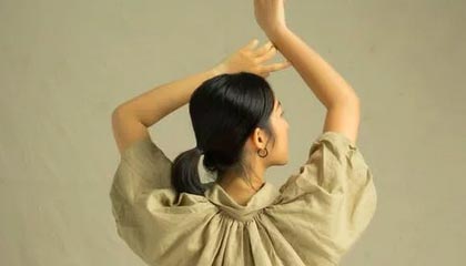 刘强东现身苏超赛场，助威宿迁队